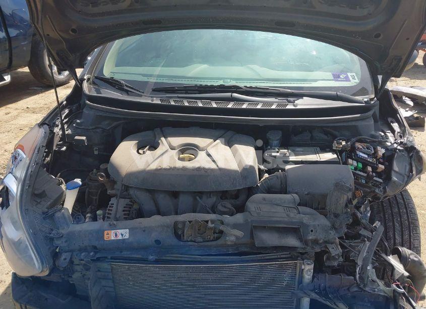 Photo 10 of 2013 Hyundai Elantra GLS (VIN 5NPDH4AE3DH284874)