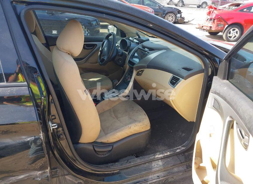 Photo 5 of 2013 Hyundai Elantra GLS (VIN 5NPDH4AE3DH284874)