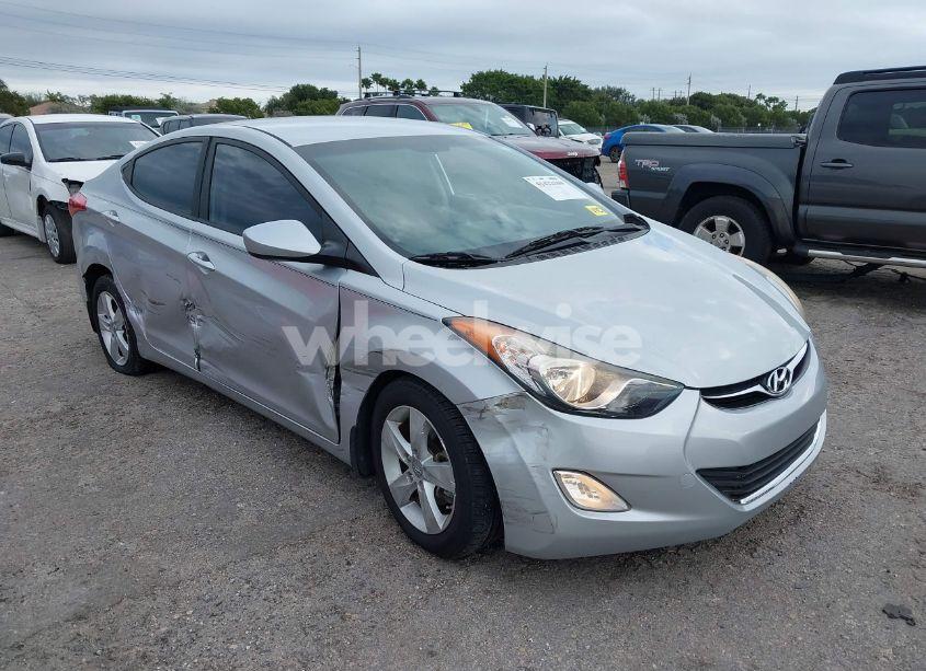 2013 Hyundai Elantra GLS (VIN 5NPDH4AE3DH284907) main photo
