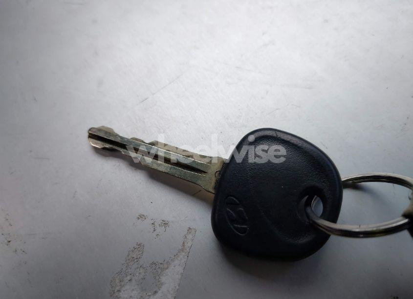 Photo 11 of 2013 Hyundai Elantra GLS (VIN 5NPDH4AE3DH284907)