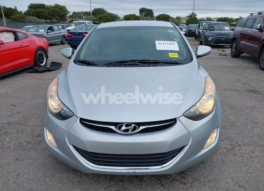 Photo 12 of 2013 Hyundai Elantra GLS (VIN 5NPDH4AE3DH284907)