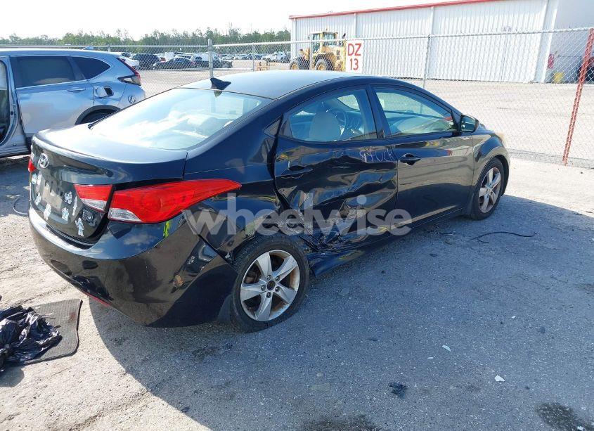 Photo 4 of 2013 Hyundai Elantra GLS (VIN 5NPDH4AE3DH289301)