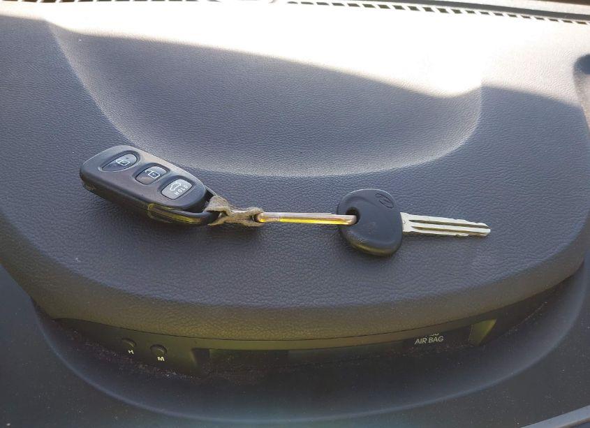 Photo 11 of 2013 Hyundai Elantra GLS (VIN 5NPDH4AE3DH293123)