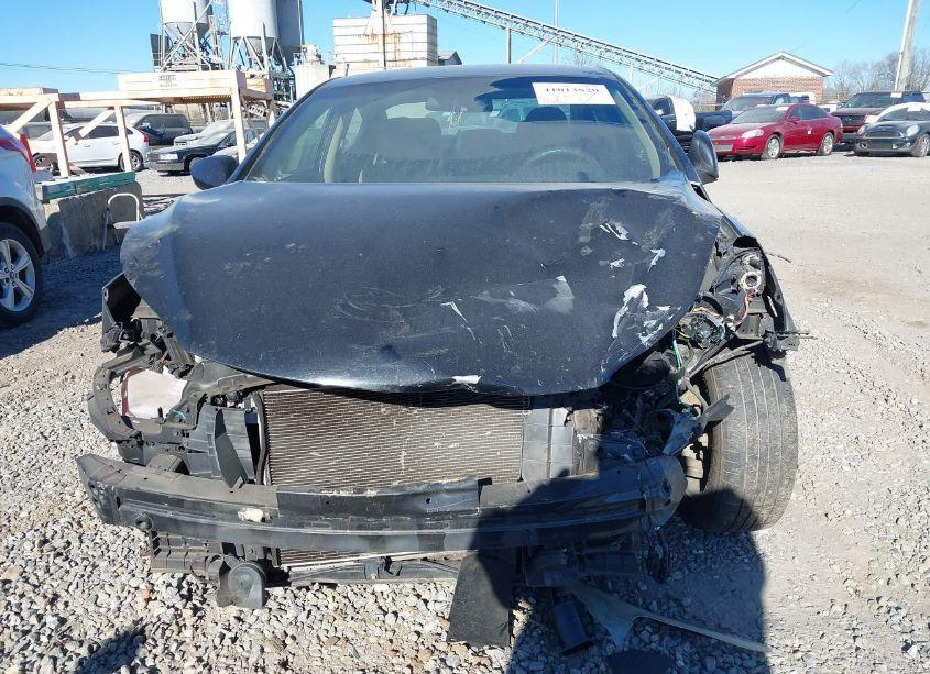 Photo 13 of 2013 Hyundai Elantra GLS (VIN 5NPDH4AE3DH293123)