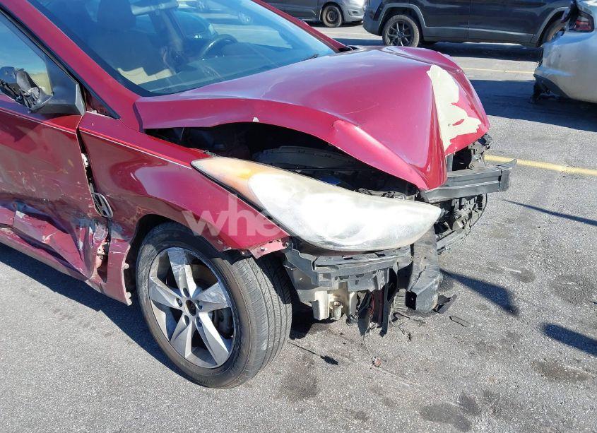 Photo 13 of 2013 Hyundai Elantra GLS (VIN 5NPDH4AE3DH307375)