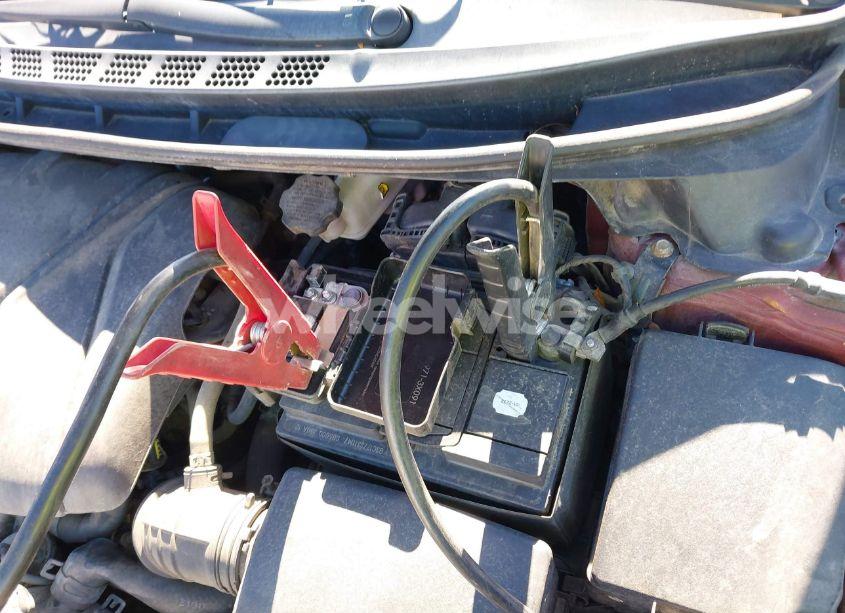 Photo 12 of 2013 Hyundai Elantra GLS (VIN 5NPDH4AE3DH311328)