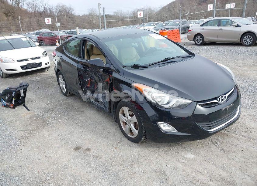 2013 Hyundai Elantra GLS (VIN 5NPDH4AE3DH311698) main photo