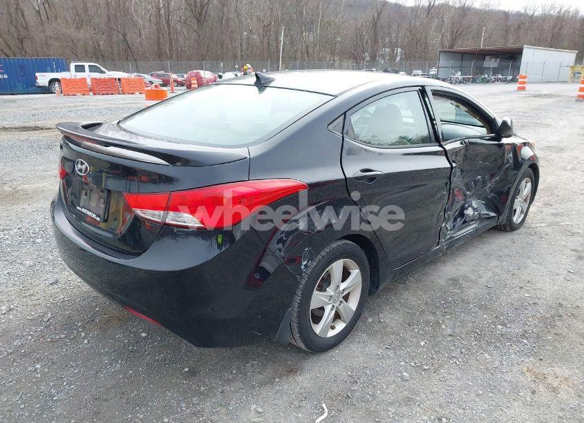 Photo 4 of 2013 Hyundai Elantra GLS (VIN 5NPDH4AE3DH311698)