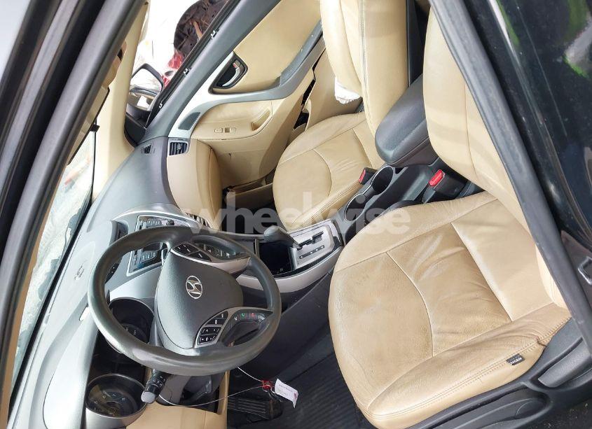 Photo 5 of 2013 Hyundai Elantra GLS (VIN 5NPDH4AE3DH311698)