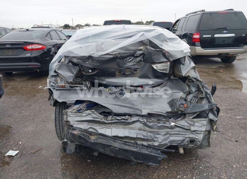 Photo 15 of 2013 Hyundai Elantra GLS (VIN 5NPDH4AE3DH314388)