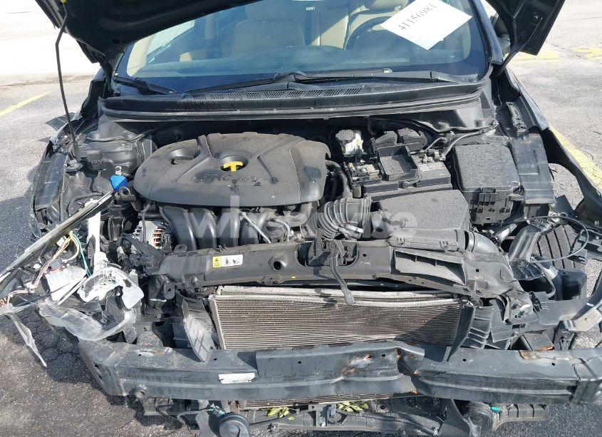 Photo 10 of 2013 Hyundai Elantra LIMITED (VIN 5NPDH4AE3DH317775)