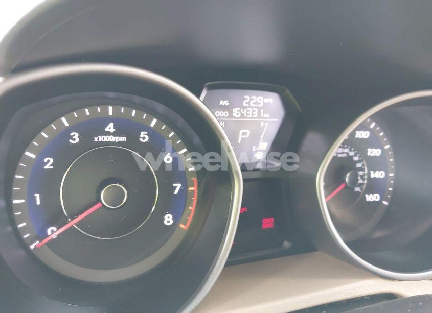 Photo 7 of 2013 Hyundai Elantra LIMITED (VIN 5NPDH4AE3DH317775)