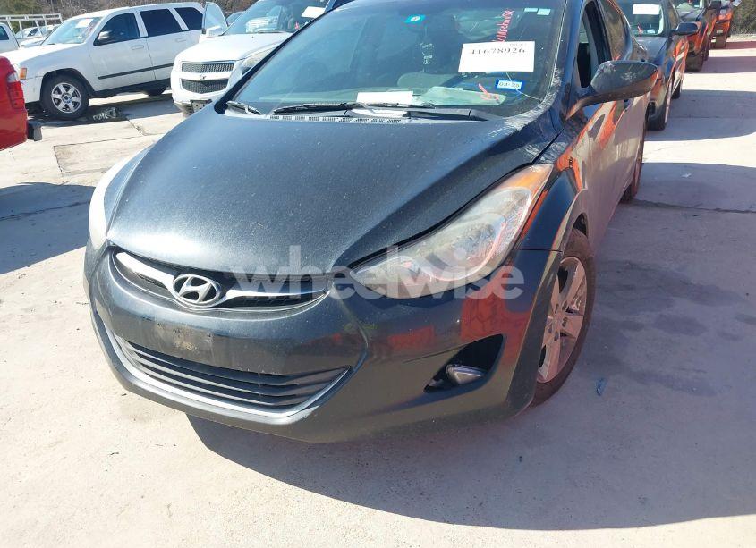 Photo 6 of 2013 Hyundai Elantra GLS (VIN 5NPDH4AE3DH319803)