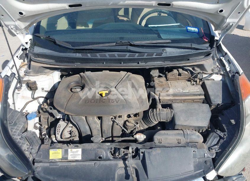 Photo 10 of 2013 Hyundai Elantra GLS (VIN 5NPDH4AE3DH334799)