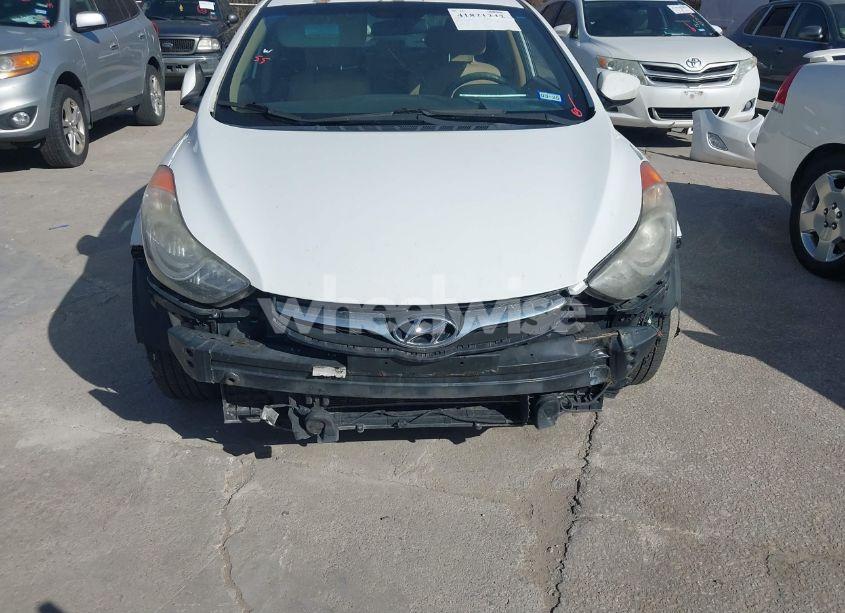Photo 6 of 2013 Hyundai Elantra GLS (VIN 5NPDH4AE3DH334799)