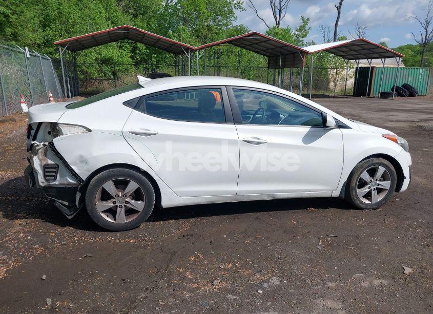 Photo 14 of 2013 Hyundai Elantra GLS (VIN 5NPDH4AE3DH349870)