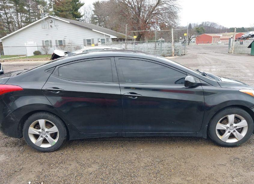 Photo 14 of 2013 Hyundai Elantra GLS (VIN 5NPDH4AE3DH350727)