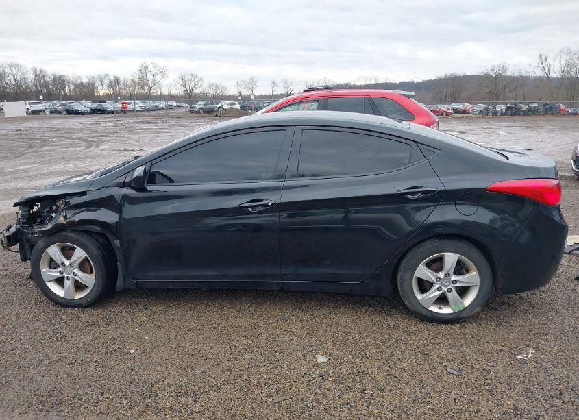 Photo 15 of 2013 Hyundai Elantra GLS (VIN 5NPDH4AE3DH350727)