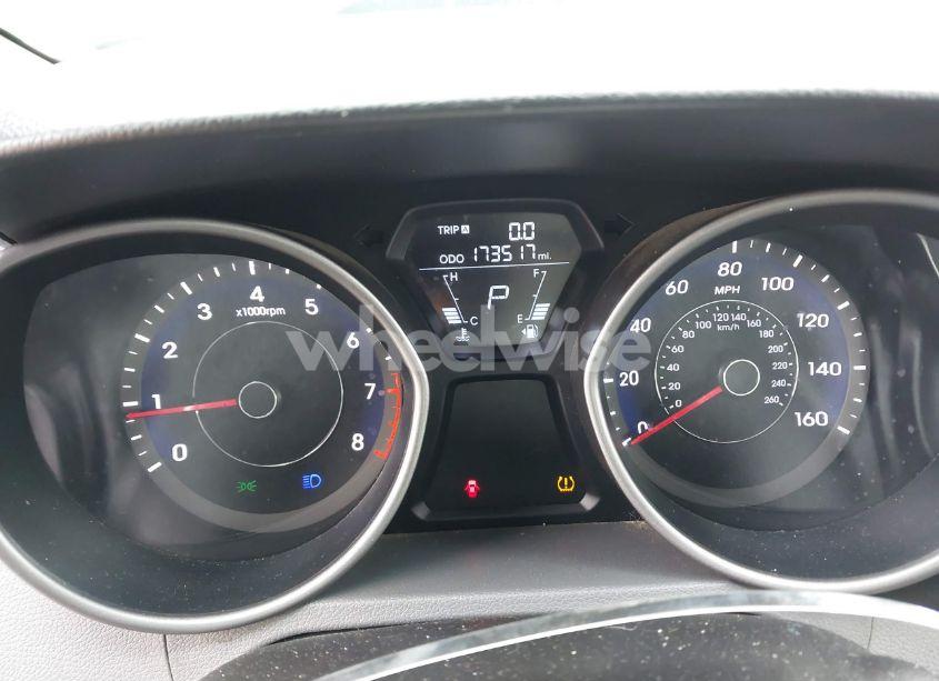 Photo 7 of 2013 Hyundai Elantra GLS (VIN 5NPDH4AE3DH354700)