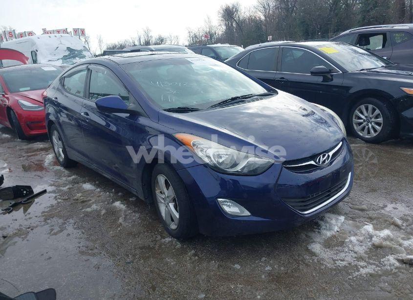 2013 Hyundai Elantra (VIN 5NPDH4AE3DH370573) main photo