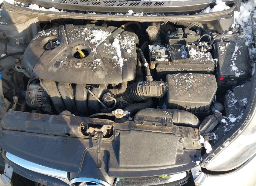 Photo 10 of 2013 Hyundai Elantra GLS (VIN 5NPDH4AE3DH372274)