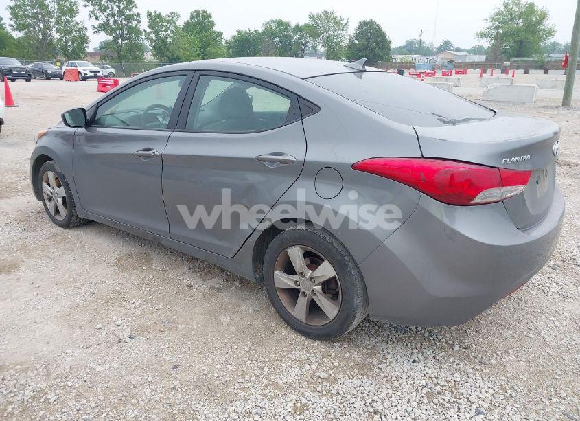 Photo 3 of 2013 Hyundai Elantra GLS (VIN 5NPDH4AE3DH388605)