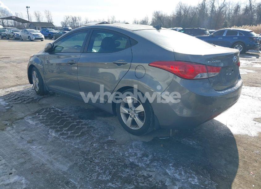 Photo 3 of 2013 Hyundai Elantra GLS (VIN 5NPDH4AE3DH389043)