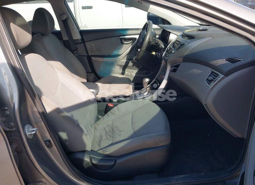 Photo 5 of 2013 Hyundai Elantra GLS (VIN 5NPDH4AE3DH389043)