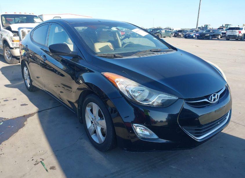 2013 Hyundai Elantra GLS (VIN 5NPDH4AE3DH393433) main photo