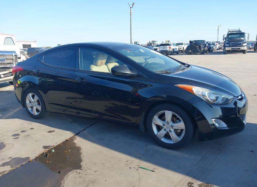 Photo 13 of 2013 Hyundai Elantra GLS (VIN 5NPDH4AE3DH393433)