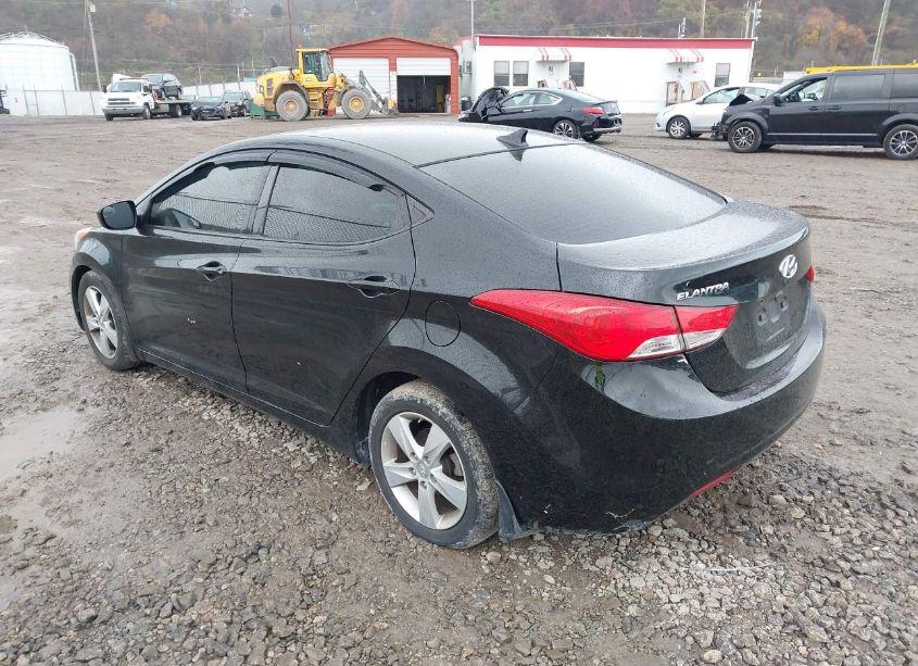 Photo 3 of 2013 Hyundai Elantra GLS (VIN 5NPDH4AE3DH406553)