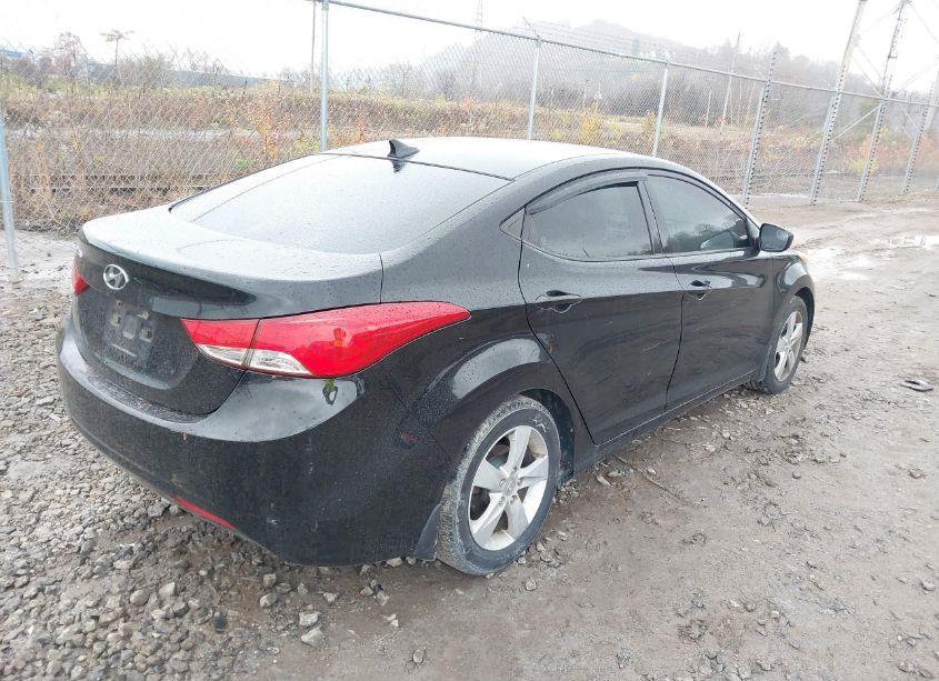 Photo 4 of 2013 Hyundai Elantra GLS (VIN 5NPDH4AE3DH406553)