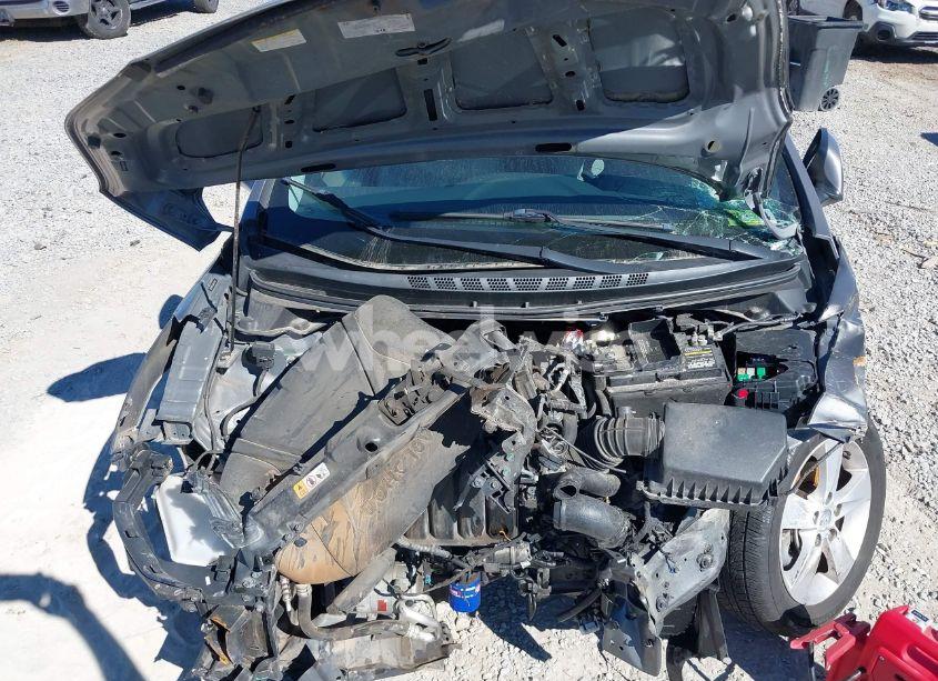 Photo 10 of 2013 Hyundai Elantra GLS (VIN 5NPDH4AE3DH414765)