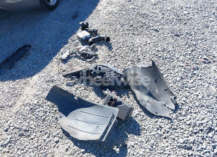 Photo 11 of 2013 Hyundai Elantra GLS (VIN 5NPDH4AE3DH414765)