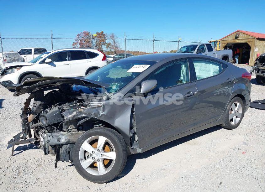 Photo 2 of 2013 Hyundai Elantra GLS (VIN 5NPDH4AE3DH414765)