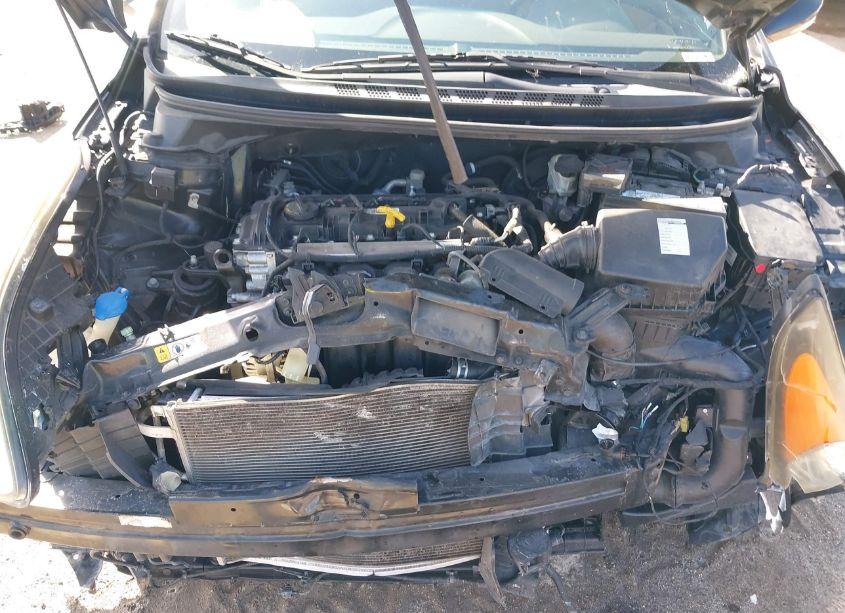 Photo 10 of 2013 Hyundai Elantra LIMITED (VIN 5NPDH4AE3DH454733)