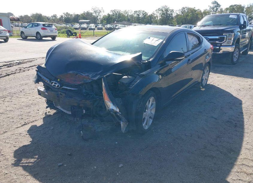 Photo 2 of 2013 Hyundai Elantra LIMITED (VIN 5NPDH4AE3DH454733)