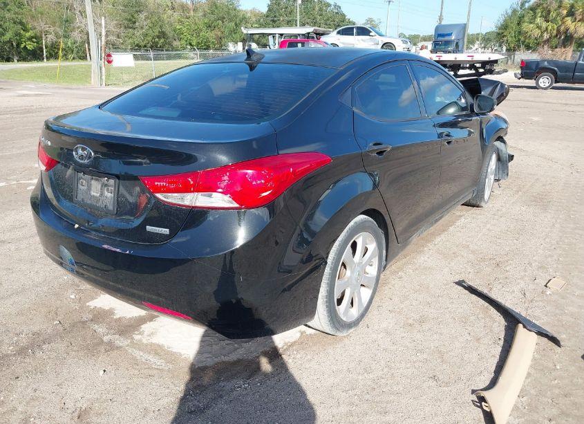 Photo 4 of 2013 Hyundai Elantra LIMITED (VIN 5NPDH4AE3DH454733)
