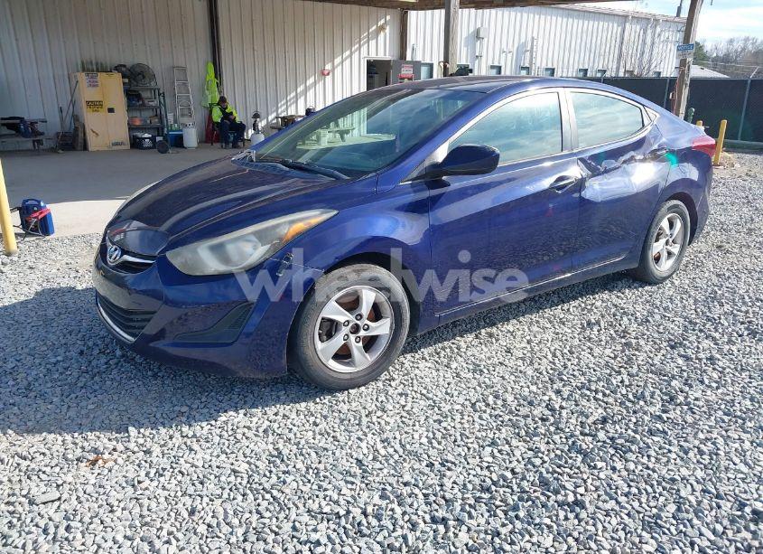 Photo 2 of 2014 Hyundai Elantra SE (VIN 5NPDH4AE3EH478872)
