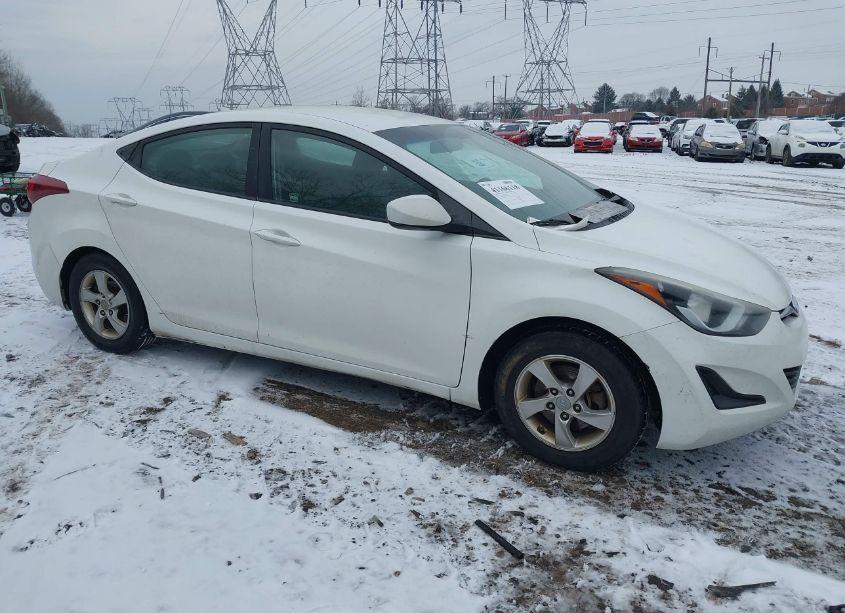 2014 Hyundai Elantra SE (VIN 5NPDH4AE3EH479746) main photo