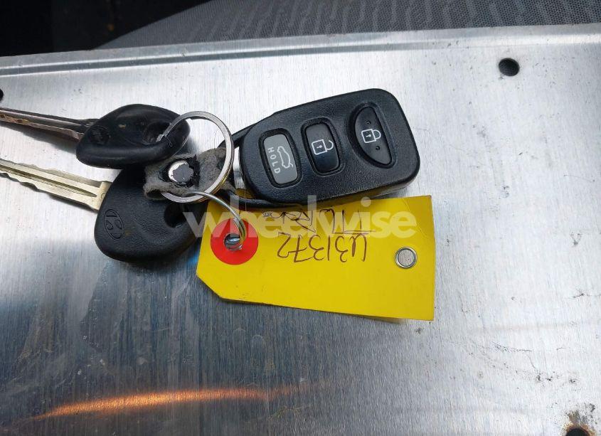 Photo 11 of 2014 Hyundai Elantra SE (VIN 5NPDH4AE3EH482727)