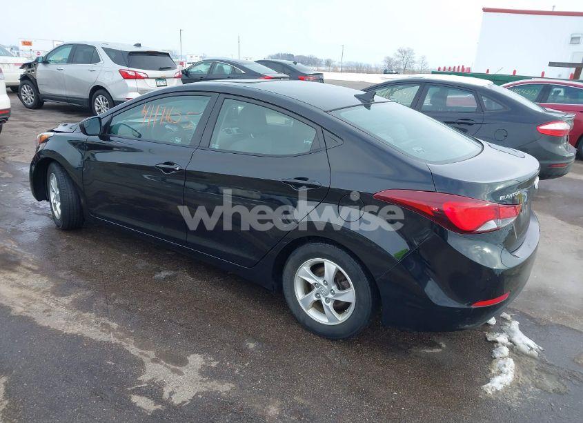 Photo 3 of 2014 Hyundai Elantra SE (VIN 5NPDH4AE3EH482727)