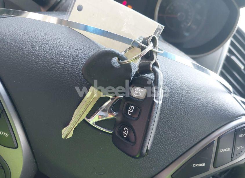 Photo 11 of 2014 Hyundai Elantra LIMITED (VIN 5NPDH4AE3EH485174)