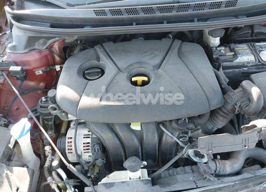 Photo 10 of 2014 Hyundai Elantra SE (VIN 5NPDH4AE3EH502782)