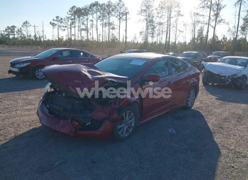 Photo 2 of 2014 Hyundai Elantra SE (VIN 5NPDH4AE3EH502782)