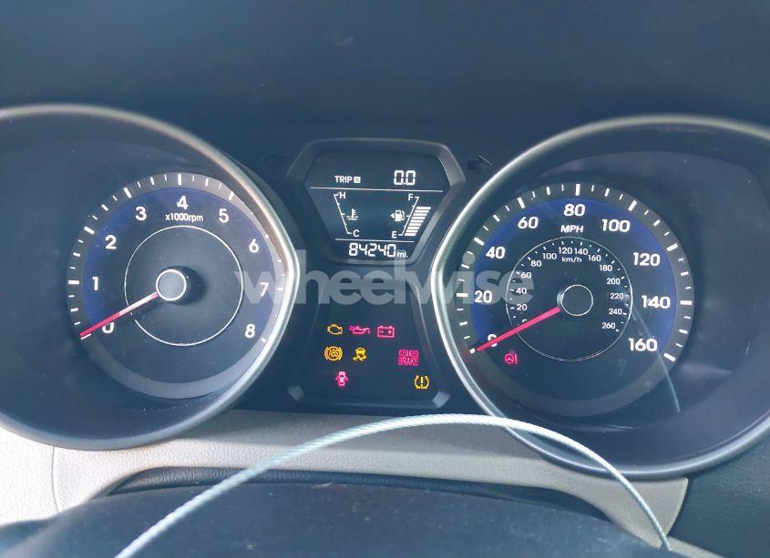 Photo 7 of 2014 Hyundai Elantra SE (VIN 5NPDH4AE3EH502782)