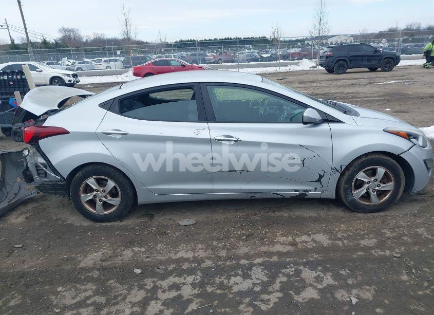 Photo 14 of 2014 Hyundai Elantra SE (VIN 5NPDH4AE3EH506928)