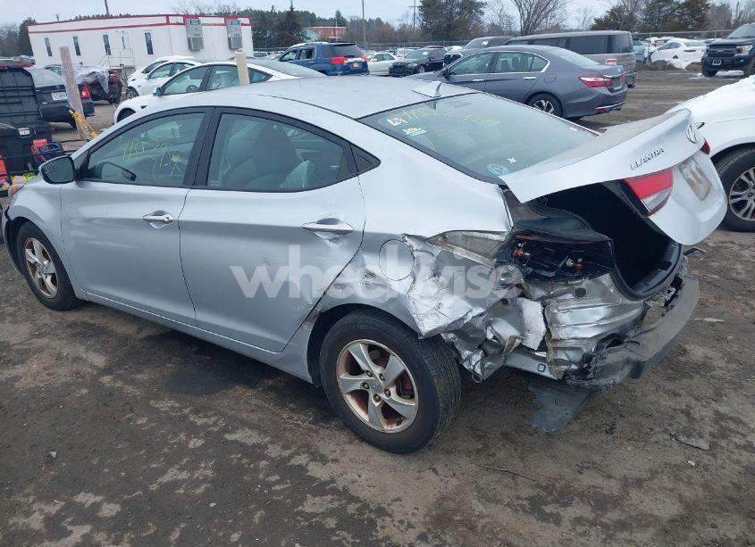 Photo 3 of 2014 Hyundai Elantra SE (VIN 5NPDH4AE3EH506928)
