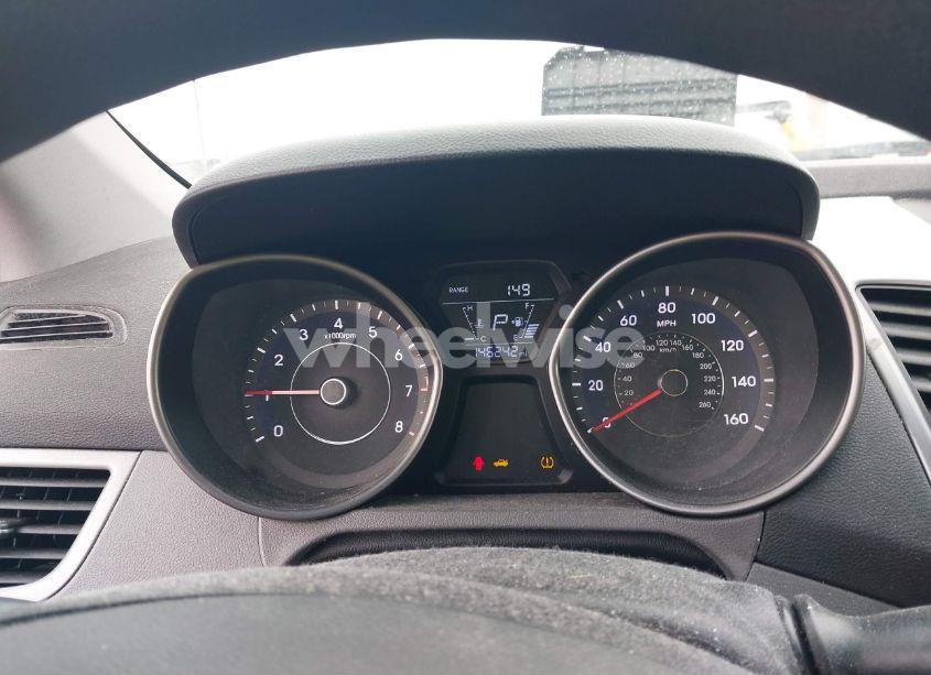 Photo 7 of 2014 Hyundai Elantra SE (VIN 5NPDH4AE3EH506928)