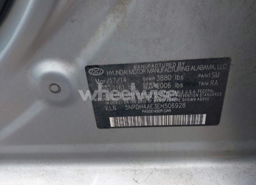 Photo 9 of 2014 Hyundai Elantra SE (VIN 5NPDH4AE3EH506928)